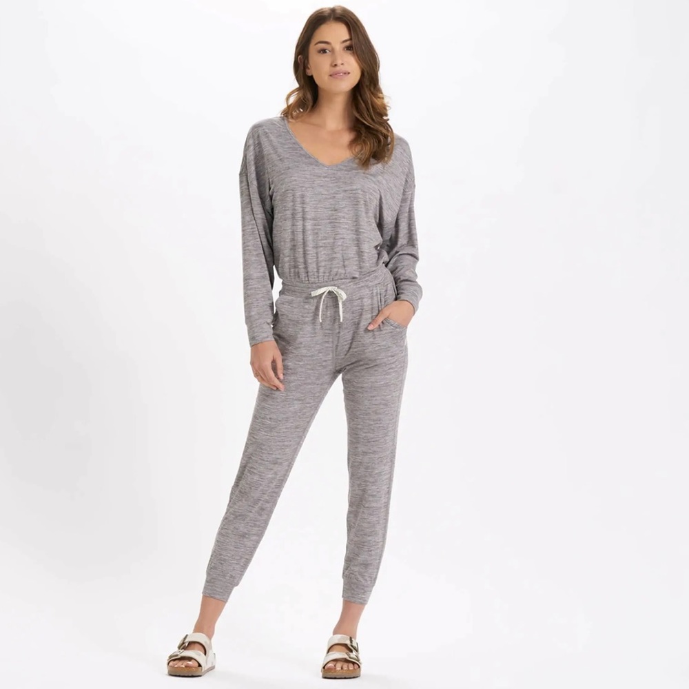 Vuori Long-Sleeve Lux Jumpsuit In Sierra Heather (pink)